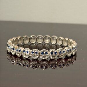 THE HAPPY FACE BRACELET-
THE PAVÉ Dark blue with silver
